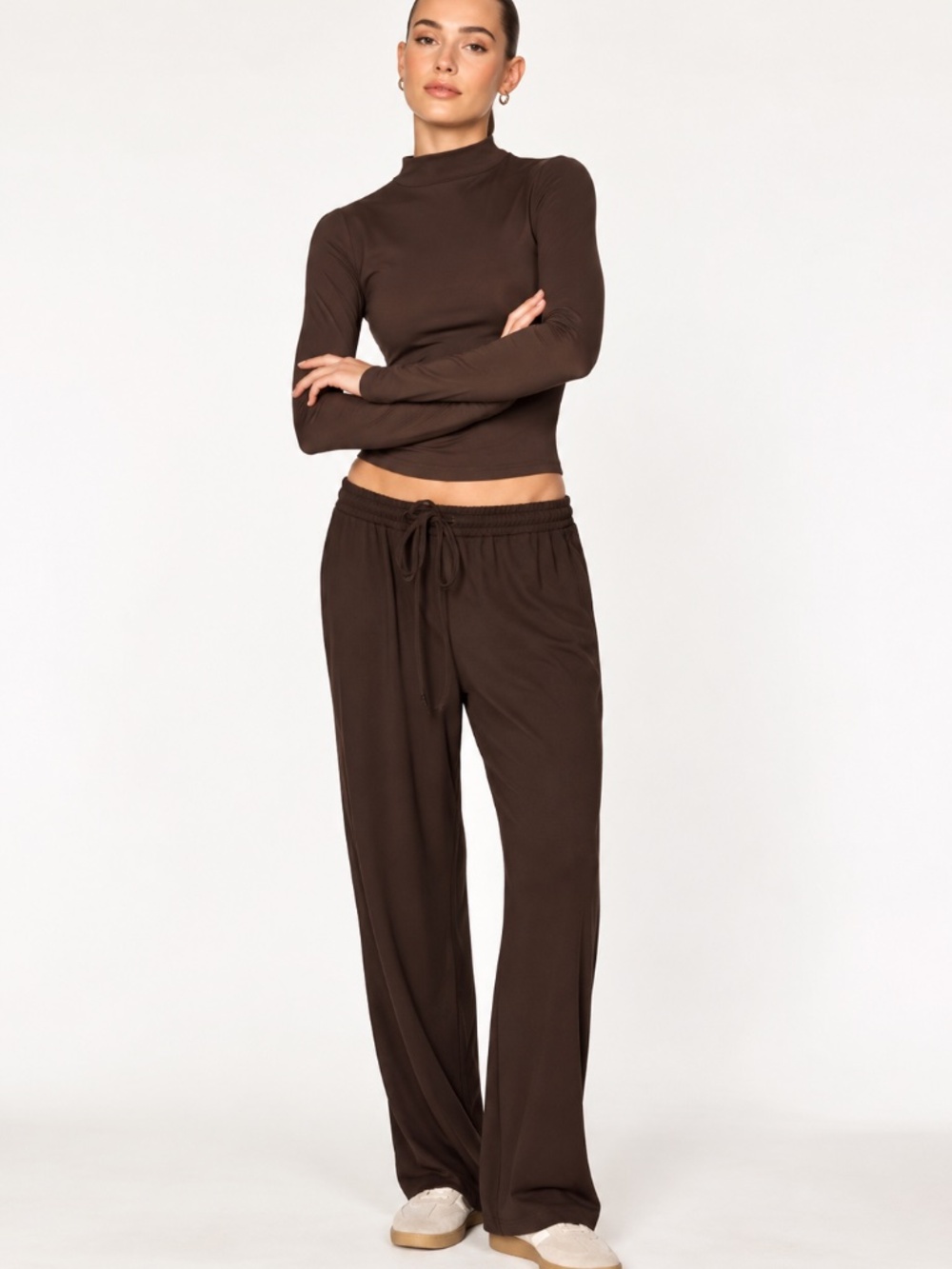 Ninety Percent Straight Leg Organic Cotton Jersey Sweatpants in Bitter Chocolate